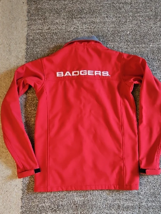 WI Badgers Soft Shell Jacket - Picture 3 of 3